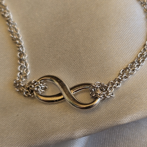 Tiffany double chain infinity necklace - Picture 4 of 6